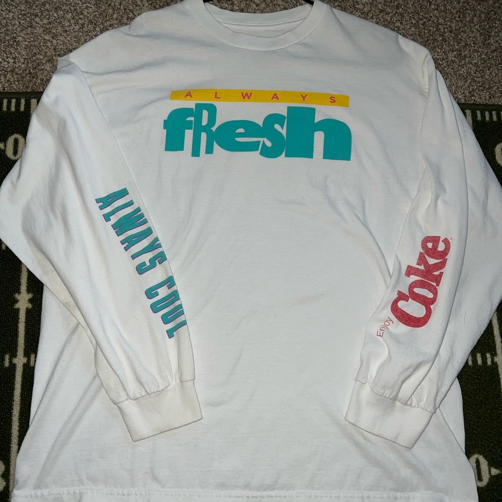 Coke long sleeve shirt very nice condition size XL